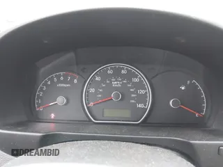 2010 Hyundai Elantra GLS z VIN KMHDU4AD6AU195171, wystawiony jako IAAI lot #41863106 z przebiegiem Nie podano mil oraz . Historia ofert i sprzedaży dostępna na DreamBid. Obrazek 7.
