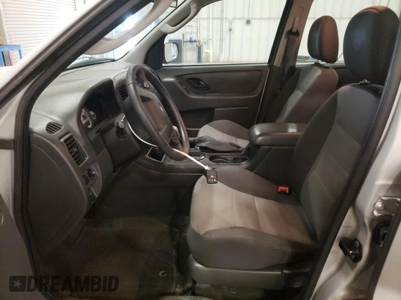 2006 Ford Escape XLS с VIN 1FMYU02Z36KA42397, выставлен на аукционе Copart как лот 59281945 с пробегом 158 865 миль миль и Списание • Salvage title. История ставок и продаж доступна на DreamBid. Изображение 7.