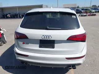 2015 Audi SQ5 Premium Plus with VIN WA1CGAFP9FA145649, listed as a IAAI auction lot 41670312 with 1 mi miles. Bid and sale history available at carsss.com. Image 16.
