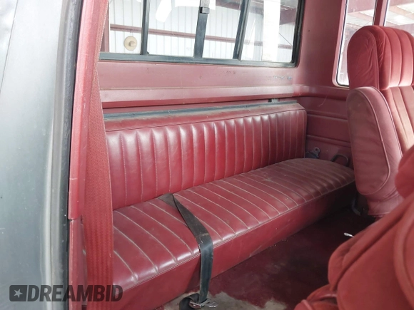 1986 Ford F-250 with VIN 1FTHX26L7GKB43411, listed as a IAAI auction lot 42258434 with 21,142 mi miles and . Bid and sale history available at DreamBid. Image 8.
