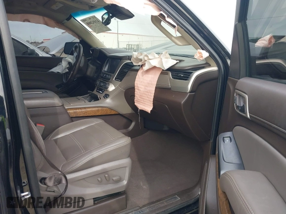 2019 GMC Yukon XL Denali with VIN 1GKS1HKJ9KR194167, listed as a IAAI auction lot 41092000 with 1 mi miles. Bid and sale history available at carsss.com. Image 5.