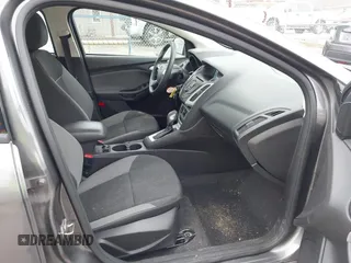 2014 Ford Focus SE with VIN 1FADP3F24EL105899, listed as a IAAI auction lot 41840399 with 90,074 mi miles. Bid and sale history available at carsss.com. Image 5.