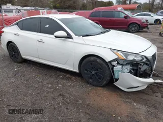 2020 Nissan Altima S z VIN 1N4BL4BV3LC198971, wystawiony jako IAAI lot #41484463 z przebiegiem 138 000 mil mil oraz . Historia ofert i sprzedaży dostępna na DreamBid. Obrazek 1.