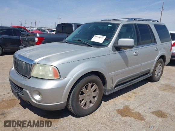 2004 Lincoln Navigator Luxury with VIN 5LMFU28R24LJ07741, listed as a IAAI auction lot 41999357 with 280,761 mi miles and . Bid and sale history available at DreamBid. Image 2.