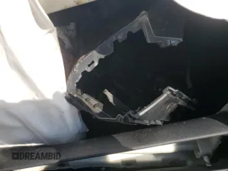 2025 Toyota Camry LE z VIN 4T1DAACK4SU046049, wystawiony jako Copart lot #42629345 z przebiegiem Nie podano mil oraz Nie do naprawy • Non repairable. Historia ofert i sprzedaży dostępna na DreamBid. Obrazek 7.