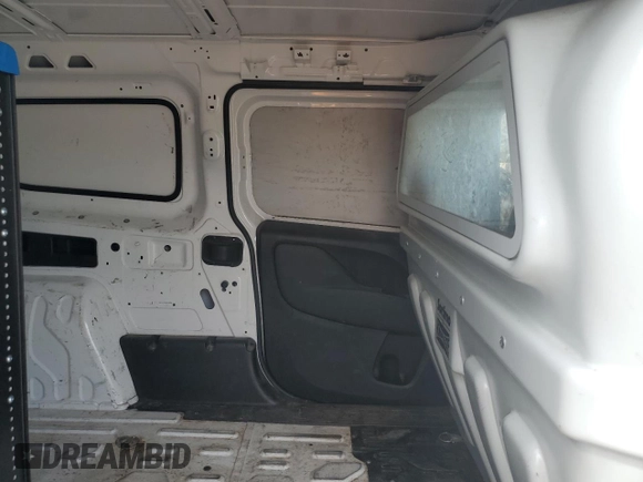 2015 Ram ProMaster City Cargo Tradesman z VIN ZFBERFAT4F6A92961, wystawiony jako Copart lot #58769695 z przebiegiem 137 740 mil mil oraz Czysty tytuł • Clean title. Historia ofert i sprzedaży dostępna na DreamBid. Obrazek 11.