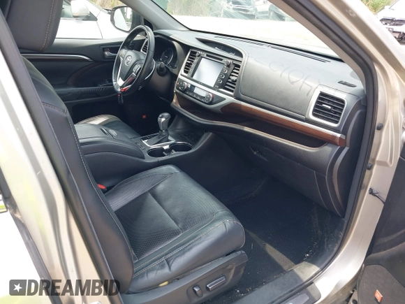 2015 Toyota Highlander Limited with VIN 5TDDKRFH0FS097834, listed as a IAAI auction lot 42401273 with 176,574 mi miles and . Bid and sale history available at DreamBid. Image 5.
