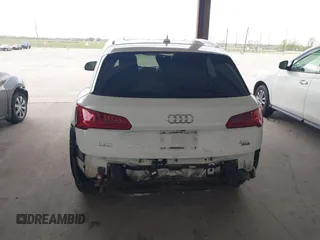 2018 Audi Q5 Premium Plus z VIN WA1BNAFY4J2034388, wystawiony jako IAAI lot #41839388 z przebiegiem 70 936 mil mil oraz . Historia ofert i sprzedaży dostępna na DreamBid. Obrazek 17.