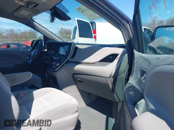 2018 Toyota Sienna LE Auto Access Seat with VIN 5TDKZ3DC1JS946224, listed as a IAAI auction lot 41935799 with 109,757 mi miles and . Bid and sale history available at DreamBid. Image 5.