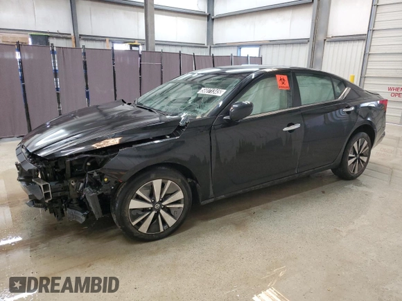 2021 Nissan Altima SV with VIN 1N4BL4DV4MN413633, listed as a Copart auction lot 56071345 with 71,458 mi miles and Clean title. Bid and sale history available at DreamBid. Image 1.