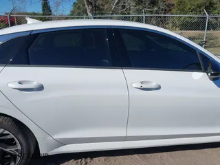 2025 Kia K5 GT-Line with VIN KNAG64J70S5273135, listed as a IAAI auction lot 41048578 with 4,640 mi miles. Bid and sale history available at carsss.com. Image 13.