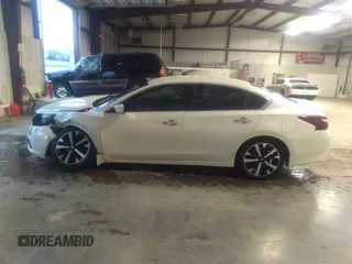 2018 Nissan Altima SR with VIN 1N4AL3AP9JC294402, listed as a IAAI auction lot 41181658 with 46,289 mi miles and . Bid and sale history available at carsss.com. Image 14.