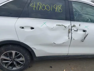 2019 Kia Sorento EX V6 with VIN 5XYPHDA51KG500108, listed as a IAAI auction lot 41900198 with 108,644 mi miles. Bid and sale history available at carsss.com. Image 20.