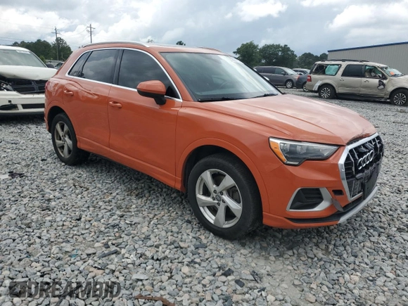 2020 Audi Q3 Premium with VIN WA1AECF36L1029066, listed as a Copart auction lot 59324785 with 174,398 mi miles and Salvage title. Bid and sale history available at DreamBid. Image 4.