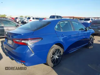 2023 Toyota Camry SE with VIN 4T1G11AK6PU107909, listed as a IAAI auction lot 41865887 with 88,873 mi miles. Bid and sale history available at carsss.com. Image 4.