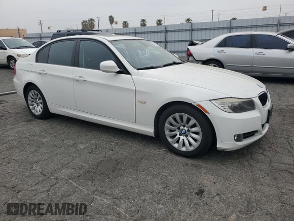 2009 BMW 3 Series 328i with VIN WBAPH535X9A437259, listed as a Copart auction lot 52647055 with 97,704 mi miles and Salvage title. Bid and sale history available at DreamBid. Image 4.