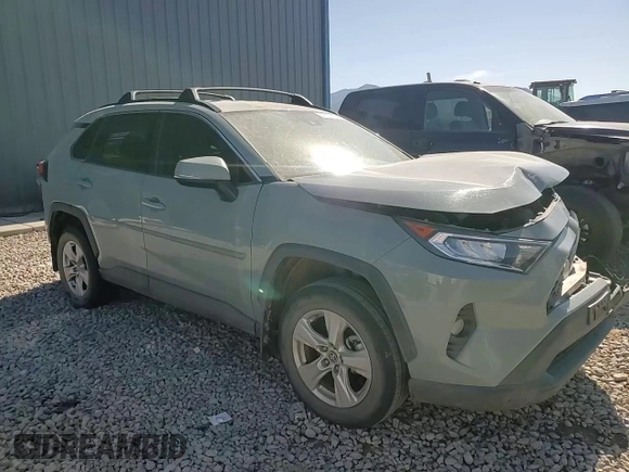 2021 Toyota RAV4 XLE with VIN 2T3W1RFV4MW134798, listed as a Copart auction lot 58802435 with 74,495 mi miles and Salvage title. Bid and sale history available at DreamBid. Image 13.