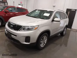 2015 Kia Sorento LX with VIN 5XYKTDA78FG622187, listed as a IAAI auction lot 41522095 with 213,223 mi miles. Bid and sale history available at carsss.com. Image 21.
