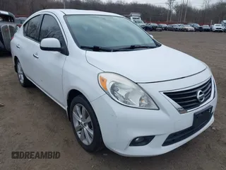 2014 Nissan Versa SV with VIN 3N1CN7AP6EL848965, listed as a IAAI auction lot 41810221 with 80,378 mi miles. Bid and sale history available at carsss.com. Image 6.