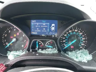 2013 Ford Escape SE with VIN 1FMCU0GX0DUC30622, listed as a IAAI auction lot 42281904 with 74,165 mi miles and . Bid and sale history available at DreamBid. Image 7.