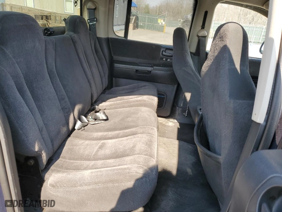2004 Dodge Dakota SLT with VIN 1D7HG48N24S561869, listed as a Copart auction lot 49946485 with 0 mi miles and Salvage Title. Bid and sale history available at carsss.com. Image 10.