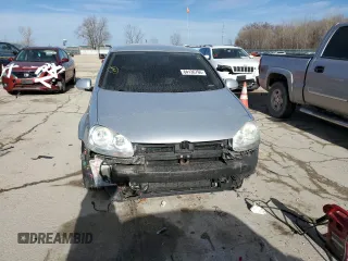 2009 Volkswagen Rabbit S with VIN WVWBA71K29W033350, listed as a Copart auction lot 84136794 with 157,632 mi miles and Salvage Title. Bid and sale history available at carsss.com. Image 5.