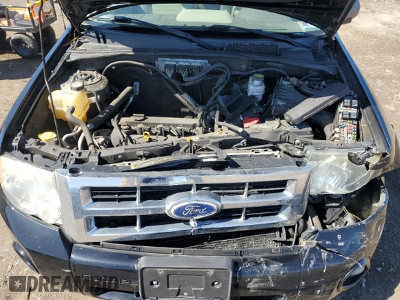 2010 Ford Escape XLT с VIN 1FMCU0D79AKC14494, выставлен на аукционе Copart как лот 49918205 с пробегом 143 009 миль миль и Списание • Salvage title. История ставок и продаж доступна на DreamBid. Изображение 14.