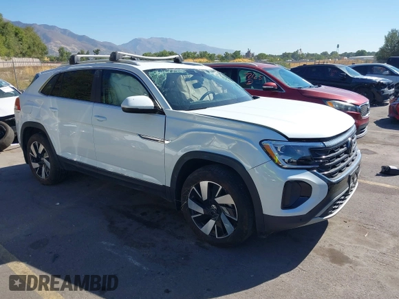 2024 Volkswagen Atlas SEL with VIN 1V2BE2CA1RC232515, listed as a IAAI auction lot 40441892 with 3,641 mi miles and . Bid and sale history available at DreamBid. Image 1.