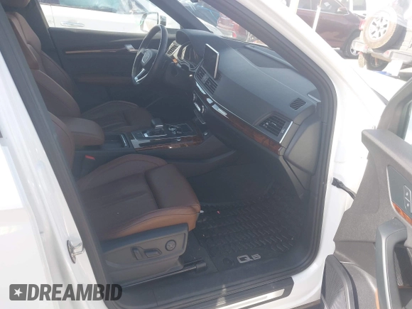 2018 Audi Q5 Prestige with VIN WA1CNAFYXJ2027305, listed as a IAAI auction lot 41962321 with 24,465 mi miles. Bid and sale history available at carsss.com. Image 5.