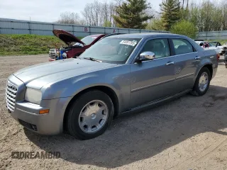 2006 Chrysler 300 Touring with VIN 2C3KA53G86H401686, listed as a Copart auction lot 54991705 with 120,824 mi miles and Clean Title. Bid and sale history available at carsss.com. Image 1.