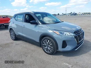 2022 Nissan Kicks SV with VIN 3N1CP5CV9NL507893, listed as a IAAI auction lot 41531020 with 129,760 mi miles. Bid and sale history available at carsss.com. Image 1.