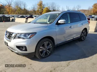 2020 Nissan Pathfinder Platinum with VIN 5N1DR2DMXLC635273, listed as a Copart auction lot 77443424 with 40,292 mi miles and Salvage Title. Bid and sale history available at carsss.com. Image 1.