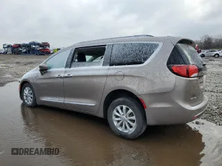 2017 Chrysler Pacifica Touring L with VIN 2C4RC1BG6HR537536, listed as a Copart auction lot 49702695 with 123,599 mi miles and Salvage Title. Bid and sale history available at DreamBid. Image 2.