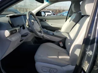 2019 Hyundai NEXO Limited z VIN KM8J84A69KU001615, wystawiony jako Copart lot #84973714 z przebiegiem 55 920 mil mil oraz Szkoda całkowita • Salvage title. Historia ofert i sprzedaży dostępna na DreamBid. Obrazek 7.