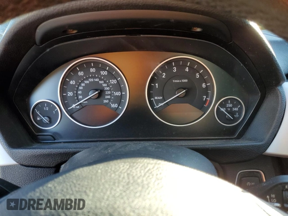 2018 BMW 3 Series 320i with VIN WBA8E1G57JNU89476, listed as a Copart auction lot 41560235 with Not Provided miles and Salvage Title. Bid and sale history available at carsss.com. Image 9.
