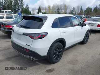 2024 Honda HR-V Sport with VIN 3CZRZ2H55RM714333, listed as a IAAI auction lot 41950745 with 13,572 mi miles. Bid and sale history available at carsss.com. Image 4.