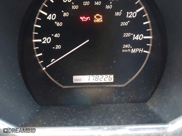 2004 Lexus RX 330 with VIN 2T2HA31UX4C006947, listed as a IAAI auction lot 41984838 with 178,226 mi miles. Bid and sale history available at carsss.com. Image 7.