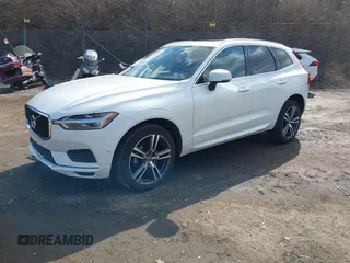 2019 Volvo XC60 Momentum with VIN LYV102RK9KB206928, listed as a IAAI auction lot 41673598 with 25,512 mi miles and . Bid and sale history available at DreamBid. Image 18.