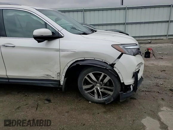 2017 Honda Pilot Touring with VIN 5FNYF6H96HB050311, listed as a Copart auction lot 80717244 with 88,696 mi miles and Salvage Title. Bid and sale history available at carsss.com. Image 12.