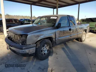 2006 Chevrolet Silverado 1500 Work Truck with VIN 1GCEC19X36Z240621, listed as a Copart auction lot 88913925 with 294,499 mi miles and Salvage Title. Bid and sale history available at carsss.com. Image 1.