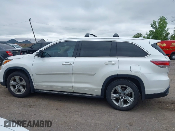 2016 Toyota Highlander Limited with VIN 5TDDKRFHXGS269529, listed as a IAAI auction lot 42365574 with 108,241 mi miles and . Bid and sale history available at DreamBid. Image 14.