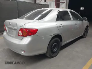 2010 Toyota Corolla z VIN 1NXBU4EE6AZ290694, wystawiony jako IAAI lot #42288917 z przebiegiem Nie podano mil oraz . Historia ofert i sprzedaży dostępna na DreamBid. Obrazek 4.