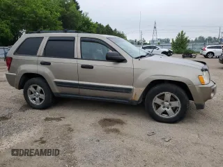2005 Jeep Grand Cherokee Laredo с VIN 1J8HR48N85C586137, выставлен на аукционе Copart как лот 60071895 с пробегом Не указан миль и Чистый • Clean title. История ставок и продаж доступна на DreamBid. Изображение 4.