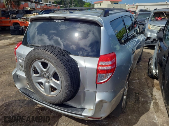 2011 Toyota RAV4 with VIN JTMZF4DVXBD031285, listed as a Copart auction lot 42213425 with Not Provided miles and Salvage Title. Bid and sale history available at DreamBid. Image 6.