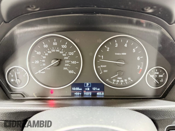 2018 BMW 3 Series 320i xDrive with VIN WBA8E5G50JNV01796, listed as a Copart auction lot 54241045 with 70,372 mi miles and Clean Title. Bid and sale history available at carsss.com. Image 8.