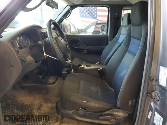 2006 Ford Ranger XL z VIN 1FTYR14U66PA65298, wystawiony jako Copart lot #58423015 z przebiegiem 175 352 mil mil oraz Czysty tytuł • Clean title. Historia ofert i sprzedaży dostępna na DreamBid. Obrazek 7.