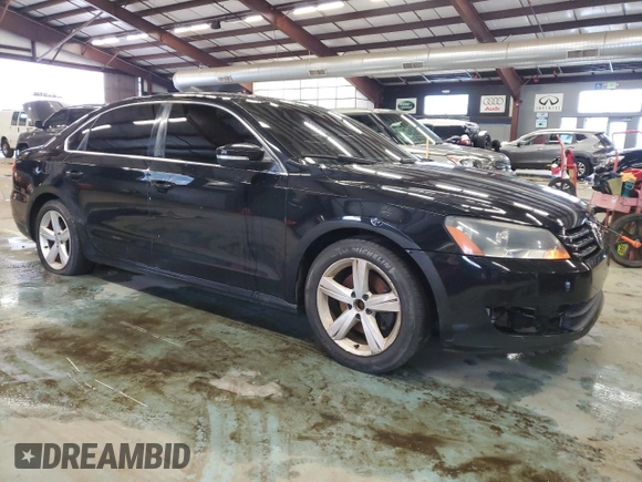2013 Volkswagen Passat SE with VIN 1VWBH7A35DC010723, listed as a Copart auction lot 44300785 with 170,942 mi miles and Clean Title. Bid and sale history available at carsss.com. Image 4.