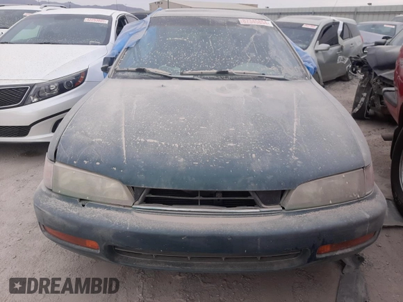 1997 Honda Accord EX with VIN 1HGCD5661VA113906, listed as a Copart auction lot 87345854 with 182,828 mi miles and Non Repairable. Bid and sale history available at carsss.com. Image 5.