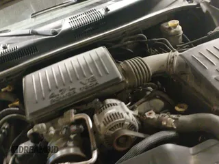 2004 Jeep Grand Cherokee Laredo z VIN 1J4GW48N74C332570, wystawiony jako IAAI lot #42545587 z przebiegiem 202 519 mil mil oraz . Historia ofert i sprzedaży dostępna na DreamBid. Obrazek 15.