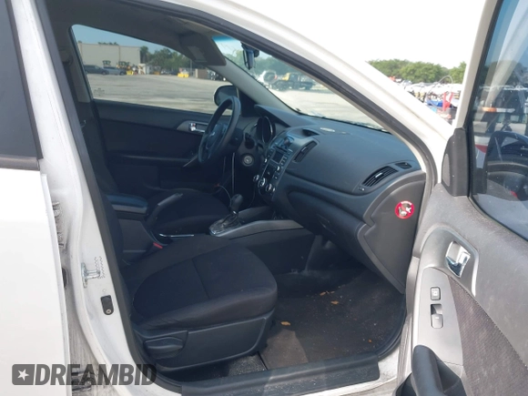 2013 Kia Forte EX with VIN KNAFU4A23D5731338, listed as a IAAI auction lot 42067997 with 130,300 mi miles. Bid and sale history available at carsss.com. Image 5.